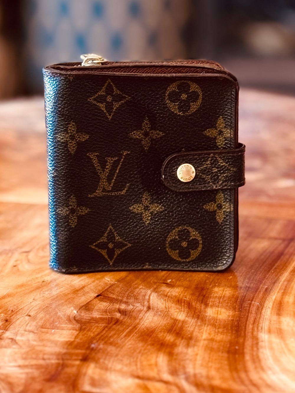 Louis Vuitton vintage compact, wallet, monogram brown, 1999 made in France